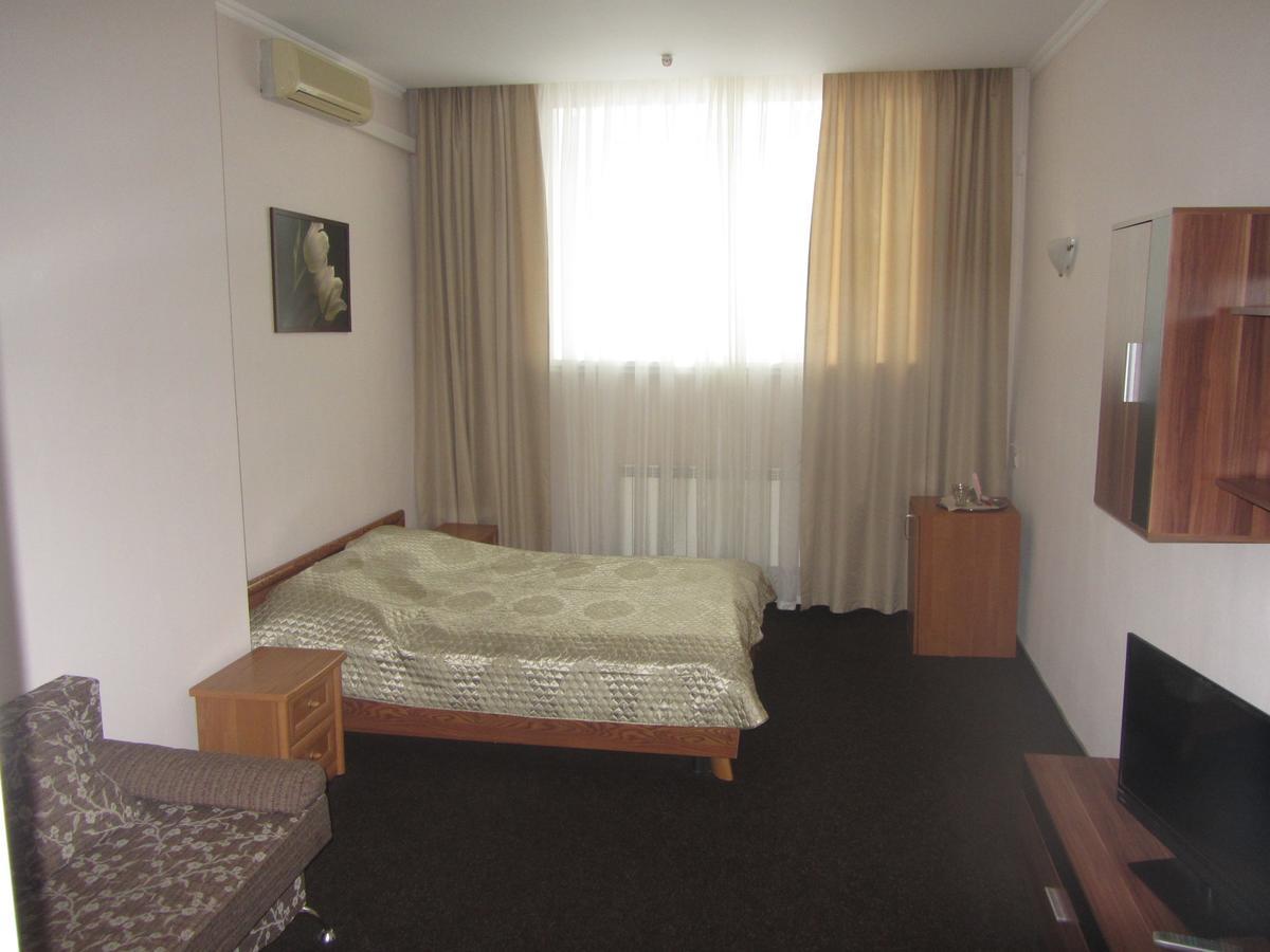 Park Hotel Κίεβο Εξωτερικό φωτογραφία