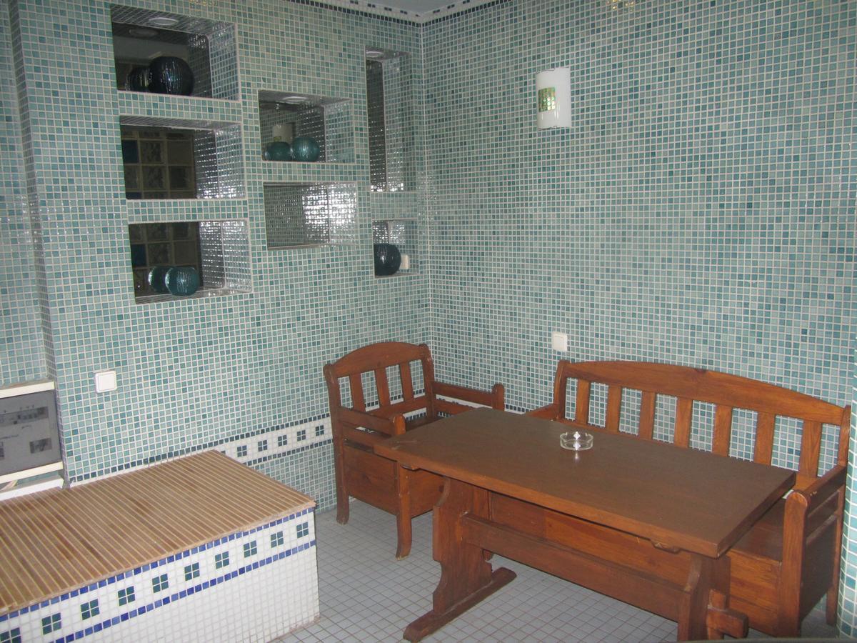 Park Hotel Κίεβο Εξωτερικό φωτογραφία
